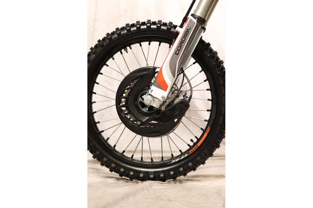 jhlmoto.ru-jhl-zr6-nb300-jhlofr-enduro-14-1200x800